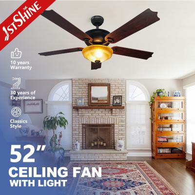 Cina 1stshine Remote Ceiling Fan Light con tradizionali 5 lame di MDF e Home Office Design in vendita