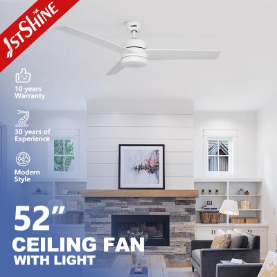 China Metal Lamp Body Material Ceiling Fans with Light and Remote 1stshine Simple for sale