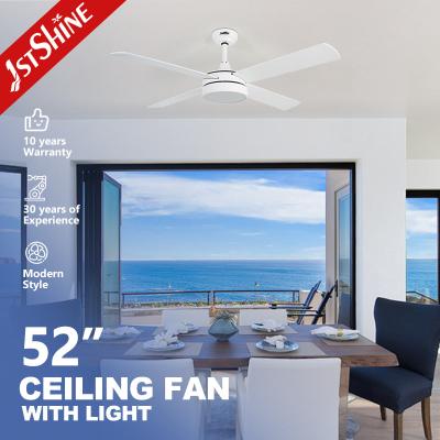 Chine Lumière moderne de la fan de plafond de lame à faible bruit de 4 forces de défense principale de DCF-W986 35W LED pour la chambre à coucher à vendre