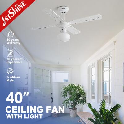 Chine Ventilateur de plafond décoratif traditionnel à 4 lames de MDF avec chaîne de traction à vendre