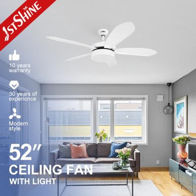 China 110-240V/50Hz-60Hz 5 ABS White Blades Ceiling Fan with LED Lights and Remote Control for sale