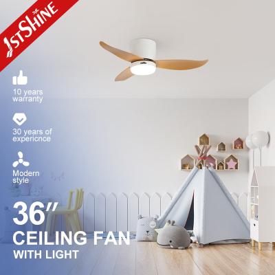 Chine Corps de lampe métallique 36 pouces ventilateur de plafond LED avec télécommande et éclairage 3 couleurs à vendre