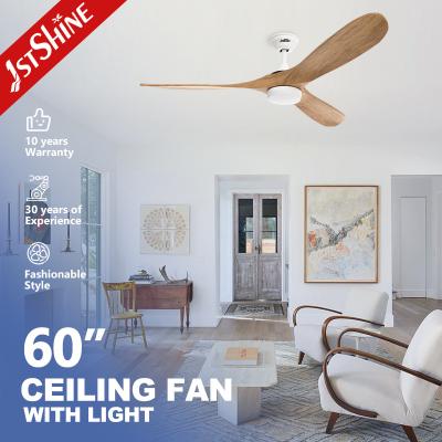 Chine Ventilateur de plafond de 60 pouces avec lame en bois et lumière atténuée à vendre