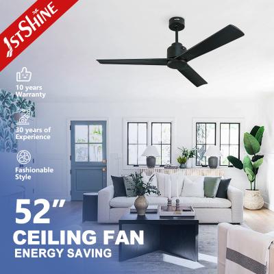 Chine Ventilateur de plafond intérieur de bois métallique de 52 pouces avec 5 vitesses et lames en bois naturel à vendre