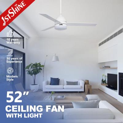 China 3 Sperrholz Dimming Moderne LED Deckenventilator 52 Zoll Drei Geschwindigkeiten zu verkaufen