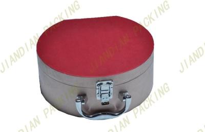 China Personalized Leather Jewelry Boxes, Round Cosmetic Cardboard Gift box for sale