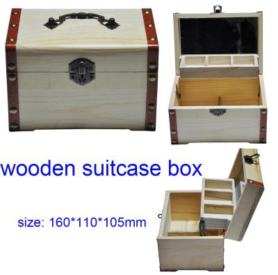 China Solid Matt Oil Wooden Gift Boxes , Light Yellow Recyclable Jewelry Storage Box for sale