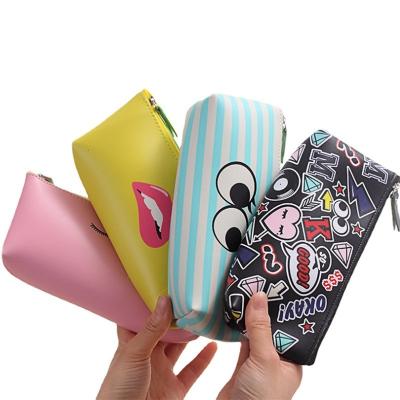 China Wholesale Creative Creative Stationery Bag Low Prices Girl Pencil Case Cartoon Stain Trend Waterproof Pencil Case Student Pencil Case for sale