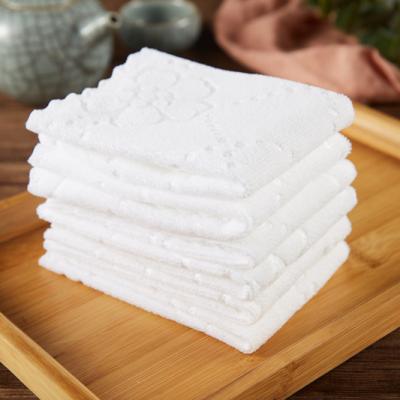 China Wholesale QUICK DRY disposable white embossed kitchen restaurant kitchen polyester table napkin cleaning cloth for hotel for sale