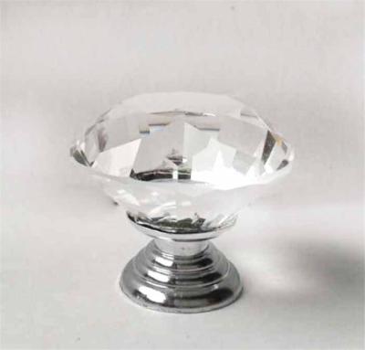 China Modern Clear Diamond Shape Crystal Glass Pull Handle Cupboard Cabinet Drawer Door Furniture Knob 40mm for sale