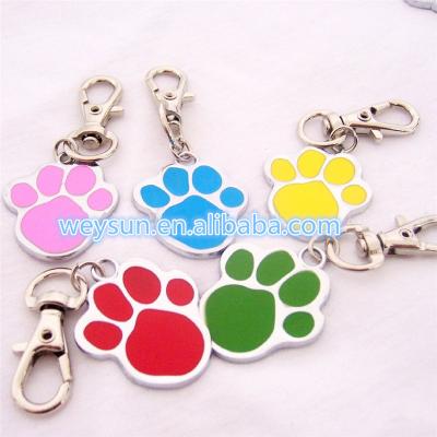 China Zinc Alloy Dog Paw Prints Charm Keychain Gifts Fitted Key Chains Accessories Jewelry for sale