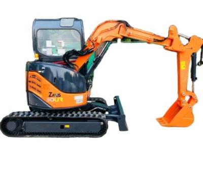 China The original design and low price of second-hand excavators imported from Japan Hitachi 30 second-hand mini excavators 0.12mÂ³ for sale