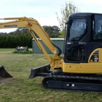 China Used komatsu PC40 Japan original type excavator second-hand excavators komatsu PC40 used komatsu excavator PC40 type 0.14MÂ³ for sale