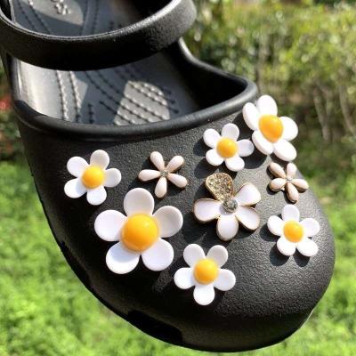 China Clog Charm China Factory Lady Shoes Charm Decoration Pendant For Garden Shoes Charm for sale