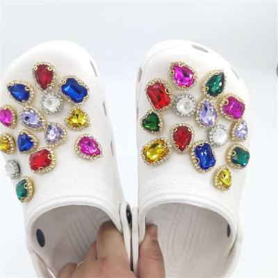 China Gems Charm Amazon Hot Sale Diamond Gems Acrylic Crystal Shoes Decoration For Garden Shoes Charm for sale