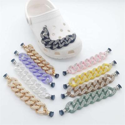 China New Style Chains Shoe Charms Decoration Accessories Suitable For Garden Shoe Holes Designer Charms for sale