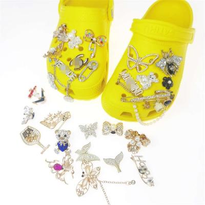 China DIY Charm Hot Selling Animal Butterfly The New Charm The Designer Charms Shoes Charms Decoration for sale