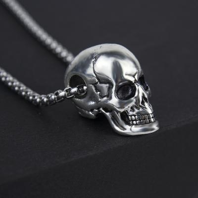 China Fish Lead Free Mens Leaf Skull Fashion Necklace Hip Hop Fashion Halloween Men's Pendant Necklace for sale