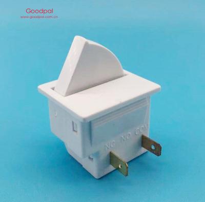 China Factory Wholesale Durable Refrigerator Parts 110-120v/220-240v Refrigerator Door Switch Lamp Switch For Refrigerator for sale