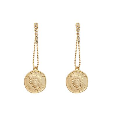 China CLASSIC CLASSIC personality punk jewelry for women vintage portrait dangle long earrings gold color coin circle factory drop earrings for sale