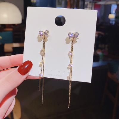 China CLASSIC CLASSIC European exaggerated butterflies drop earrings for female tassel long fashionable gold color butterfly earring jewelry for sale