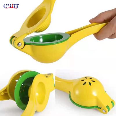 China CHRT Viable Professional Manual Hand Squeezer Kitchen Tool Hand Juicer Lemon Squeezer With Silicon Handle for sale