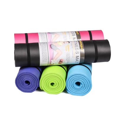 China Custom Gym Amyup Eco-friendly Natural Rubber Logo Anti-Tear Exercise Yoga Mat With Carry Strap for sale