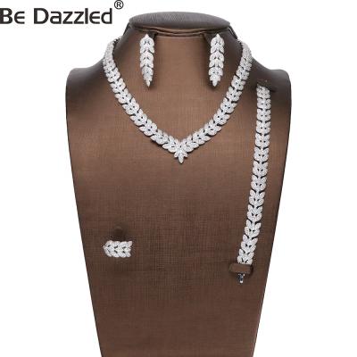 China Latest FASHIONABLE Wholesale Design Jewelry Set Rhodium Plated European And American Zircon Diamond XO Jewelry Set For Brides for sale