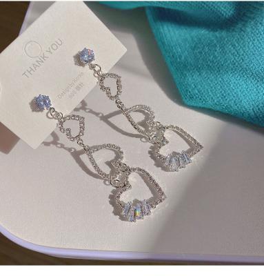 China Full Diamond Luxury Earrings Heart Earrings Sterling Silver Jewelry As Women Fashion Newest Fast Delivery Korean Earring for sale