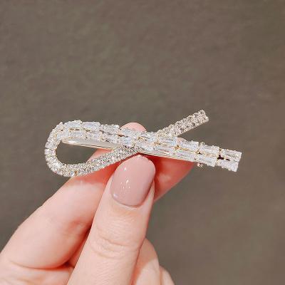 China Fast Delivery Simple Korea Style Hairpin Crystal Hairpin For Women Exquisite Bow Rhinestone Hair Accessories for sale