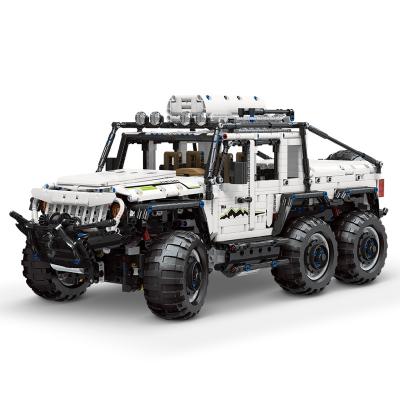 China DIY PLAY 88009 Technical Vehicle 6X6 SUV Radio Control Cars Building Blocks Offroad Bricks For Kids Christmas Gifts for sale