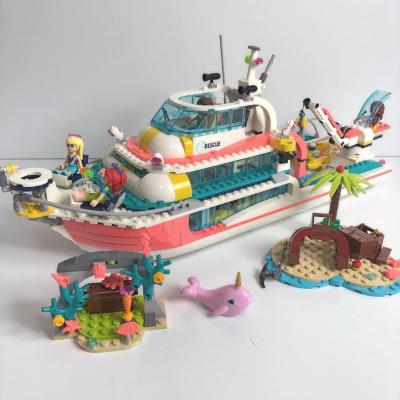 China Lifeboat 945+pcs/set compatible11373 86068 41381 Building Blocks Bricks DIY TOY Friends series model for kids gifts for sale