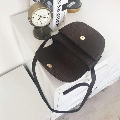 China Variety of Colors Messenger Bag Practical Shoulder Bag PU Leather Crossbody Bag for sale