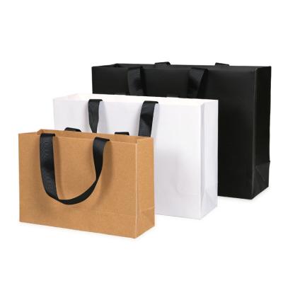 China OEM Recyclable Custom Cheap Paper Bag Recyclable Gold Silver LOGO For Retail Bags / Apparel Packaging for sale