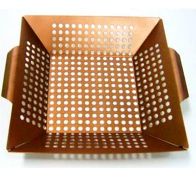 China Stronger Dustproof Non Sticking Golden Color Rectangle Stainless Steel Perforated Vegetable Grill Basket for sale