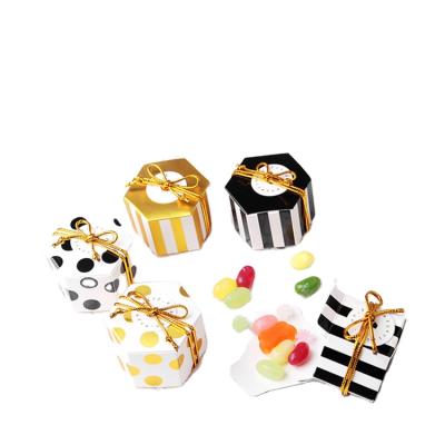 China Recyclable Customer Recycled Small Cheap Paper Candy Box Wedding Chocolates Packaging Box With String for sale