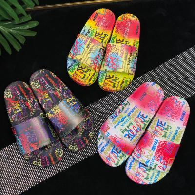 China Custom Fashion Trend Slipper Lady Fashion Graffiti Flat Slippers Brand for sale