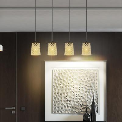 Cina Customized Unique Home decoration Lighting Nordic Designer Ceiling Lamp for Living Room in vendita