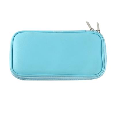 China Blue Funny Makeup Cosmetic Bag Durable Environmental Degradable PU Material for sale