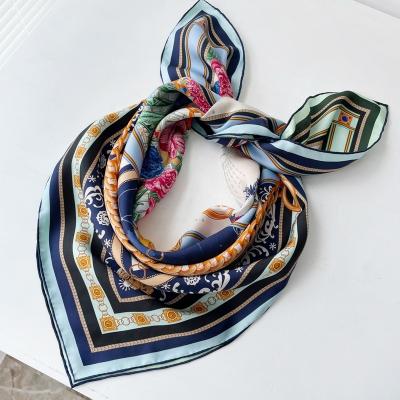 中国 Best Selling Square OEM Hand Printed Luxury Edge Twill Silk Scarf 販売のため