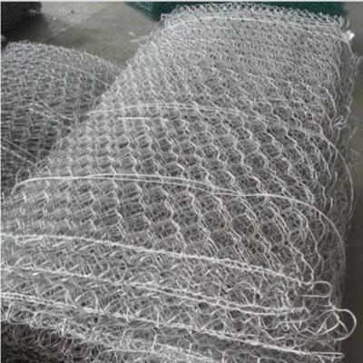 China Low Carbon Iron Hexagonal Gabion Mesh 60x80mm 2.0mm for sale