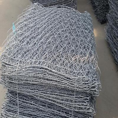 Chine Le PVC de perforation rectangulaire a enduit 2.0mm Dia Gabion Mesh à vendre