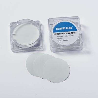 China Filtros de disco de membrana de nylon de precisión baja extracción esterilizable 0,22 μm Tamaño del poro en venta