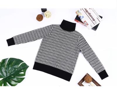 China Cheap Hot Sale Anti-Wrinkle Striped Custom To Pattern Warm Two Tone Ladies Knit Lapel Stripe Women Sweater for sale