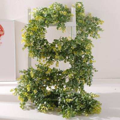 China Manufacturer Hot Sale Realistic Eucalyptus Garland Vine Leaves Vine Wedding Home Decor for sale