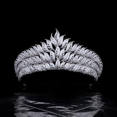 China Wedding Hair Jewelry Copper Bridal Accessories Leaves King Real Gold Plating New Bride Zircon Crown Hair Accessories for sale