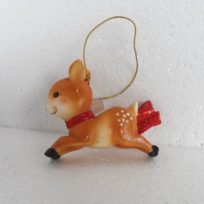 China Cheap China Resin Deer Figurines For Wall Hanging Christmas Tree Ornament Decoration for sale