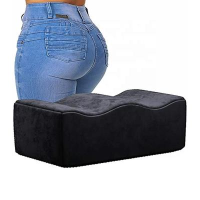 China Best Sellers Anti-Static Comfortable Barrel Pillow Barrel Butt Lift Sitting Pillow After Surgery for sale