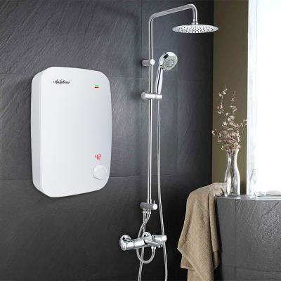 China Hotel 3.0Kw-5.5Kw Portable Electric CE Cb Shower Water Geyser Heater Made in China for sale