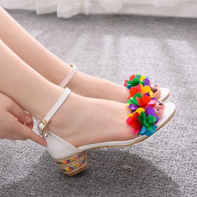 China Crystal Queen Summer Sandals Women Round Bottom Heels Open Toe Espadrille Shoes Ladies Buckle Strap Lace Flower White Shoes for sale